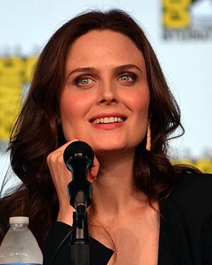 Emily Deschanel