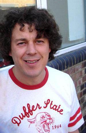 Alan Davies