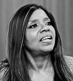 Gloria Gaynor