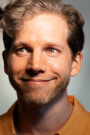 Stark Sands