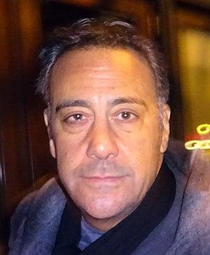 Brad Garrett