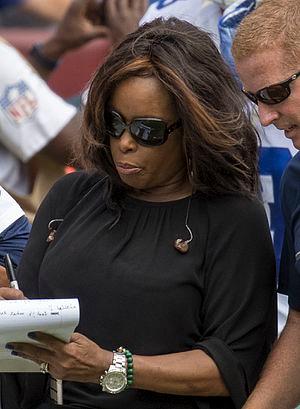 Pam Oliver