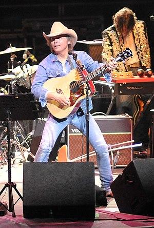 Dwight Yoakam