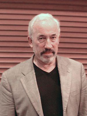 Simon Callow