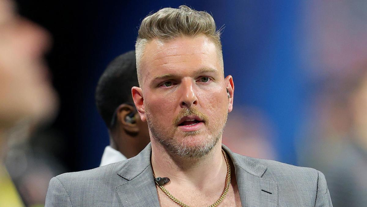 Pat McAfee Expects Aaron Rodgers' 2024 Return