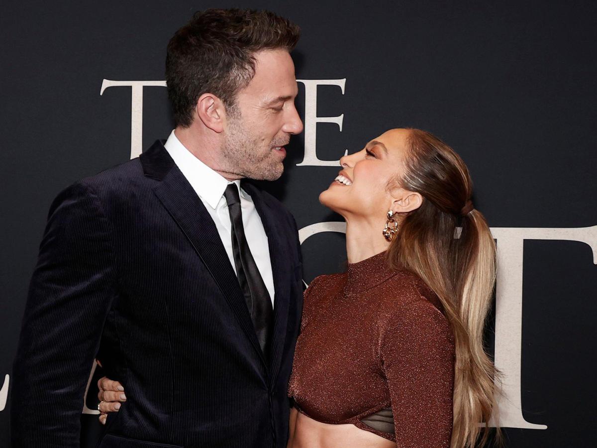 Ben Affleck Distances from Jennifer Lopez's Children