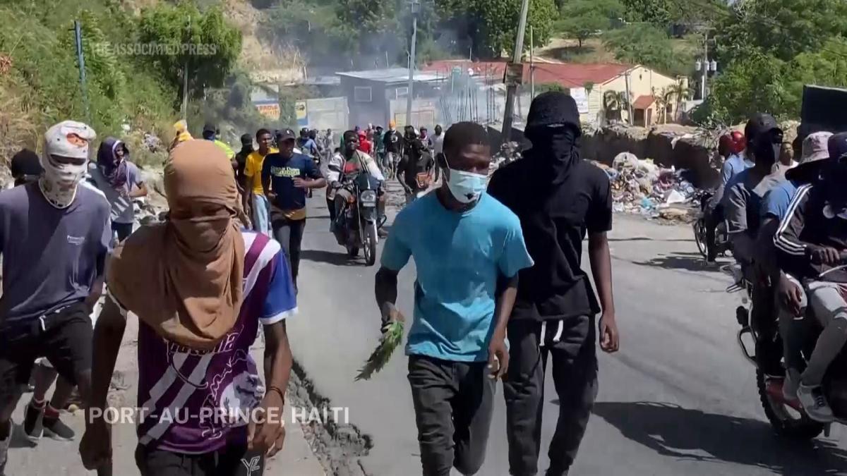 Haitian Police Use Tear Gas on Protesters