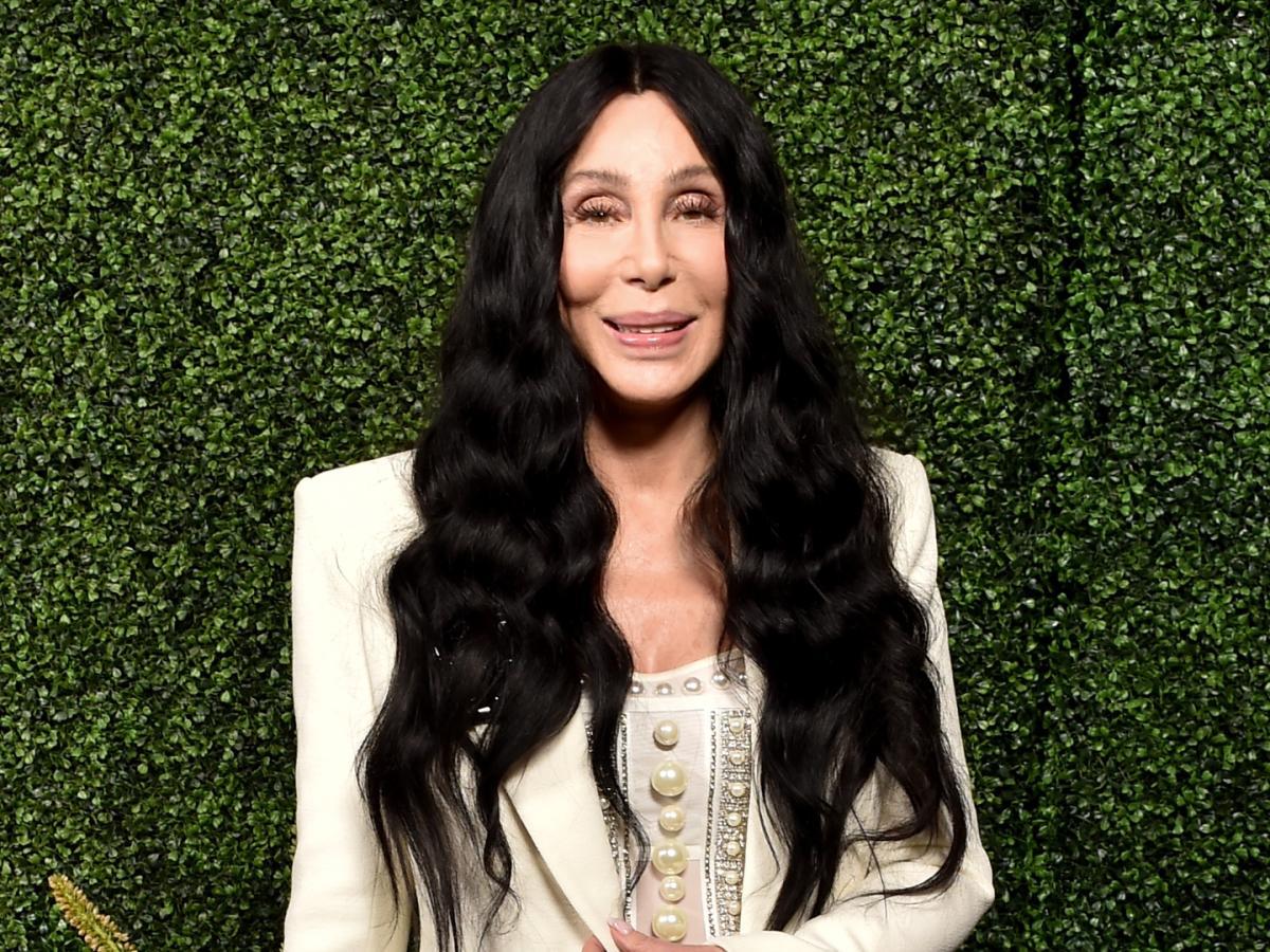 Cher to Release Two-Part Memoir in November