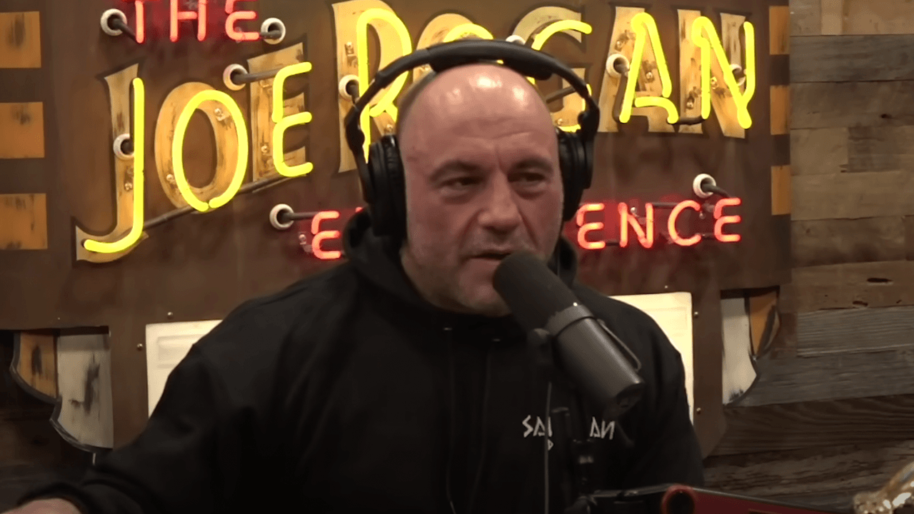 Joe Rogan Critiques CNN's Objectivity on Podcast