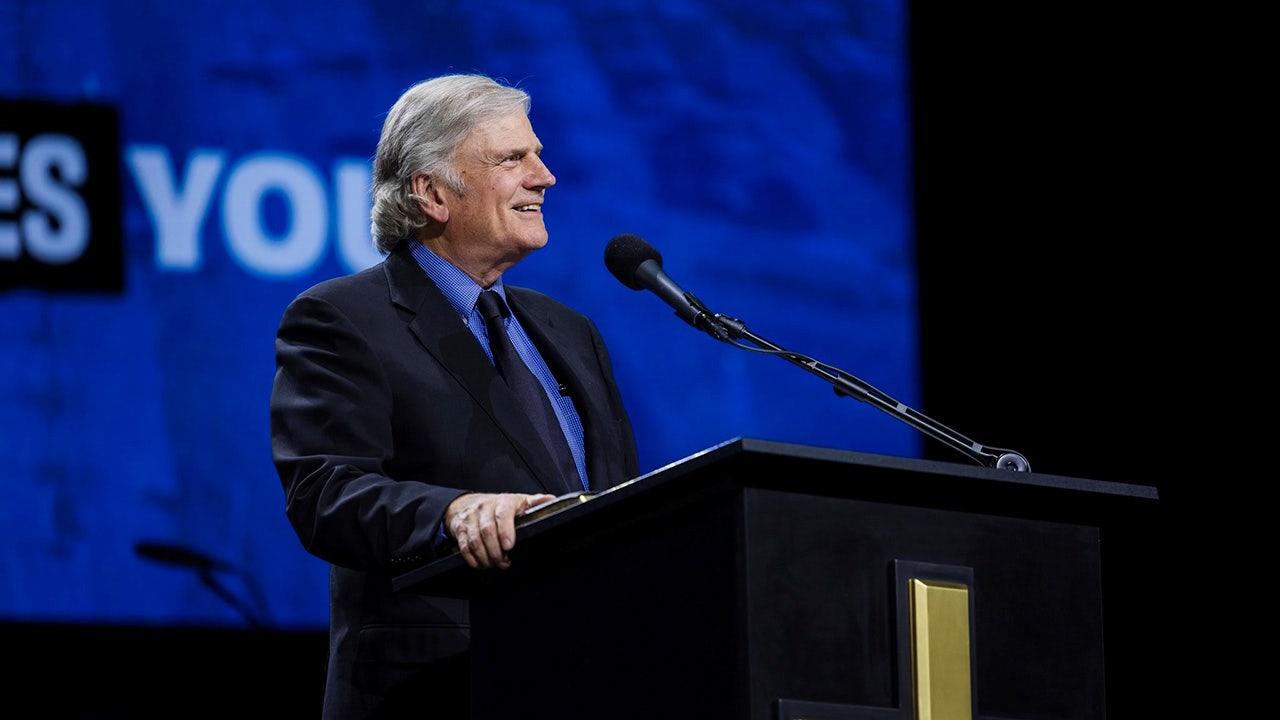 Franklin Graham Launches Billy Graham Defense Fund