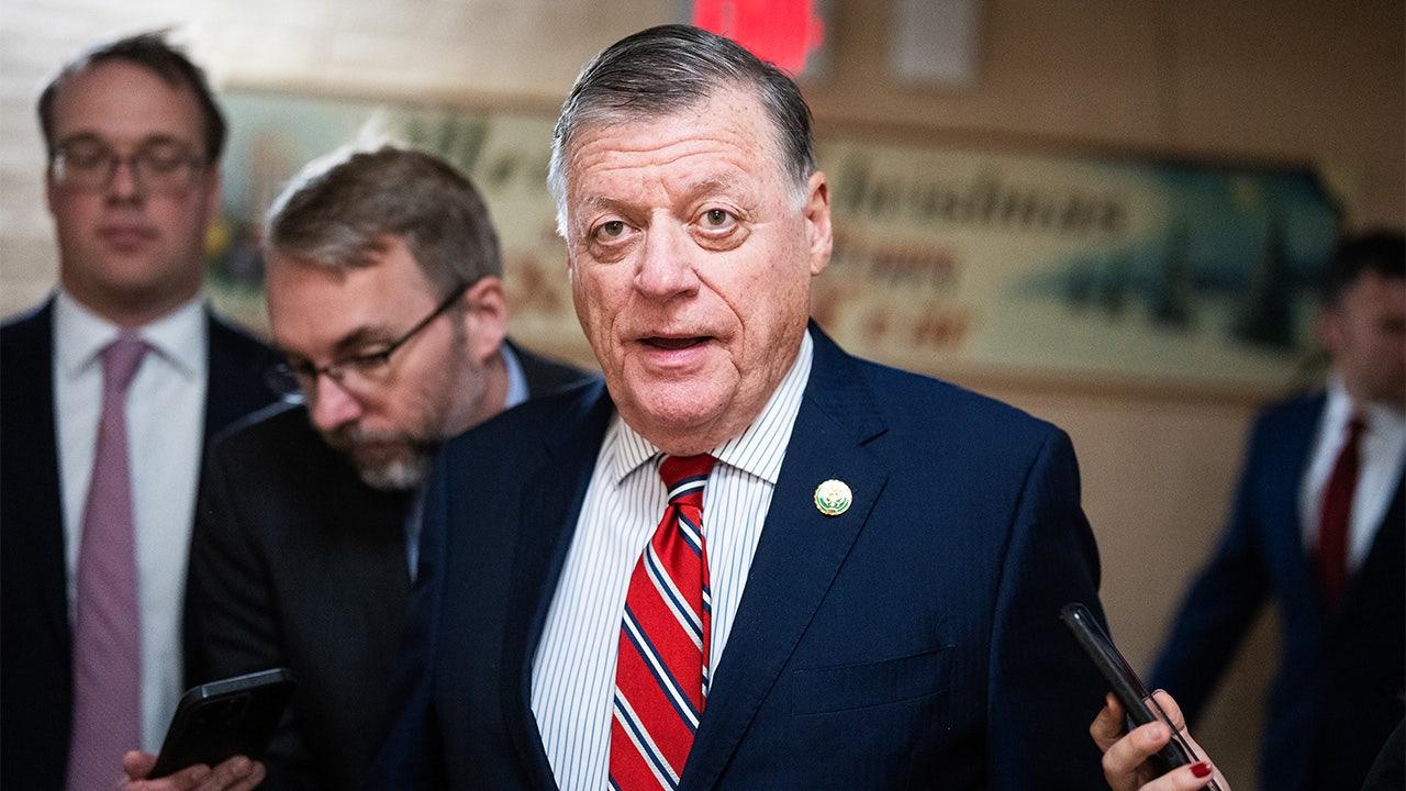 Rep. Tom Cole Wins GOP Primary for Oklahoma's 4th Congressional District