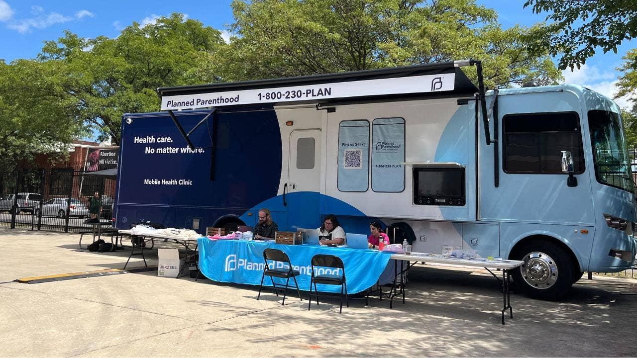 Planned Parenthood Offers Free Services at DNC