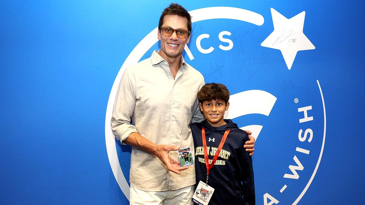 Tom Brady Grants Wish to Young Cancer Patient