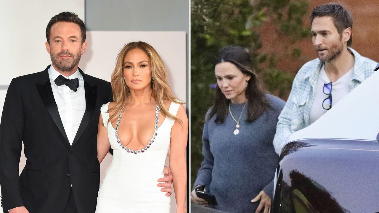 Jennifer Lopez Files for Divorce from Ben Affleck