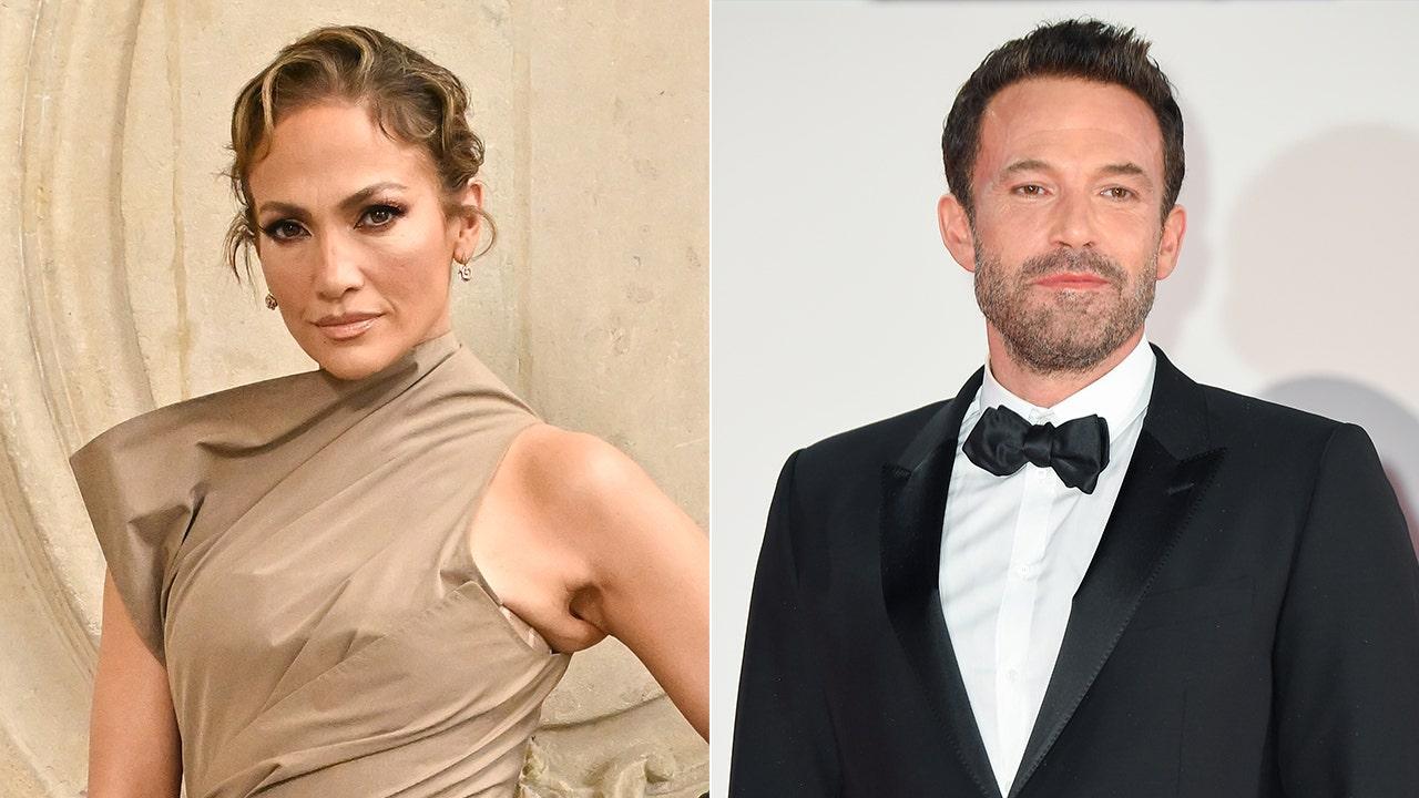 Jennifer Lopez Promotes Film After Affleck Split