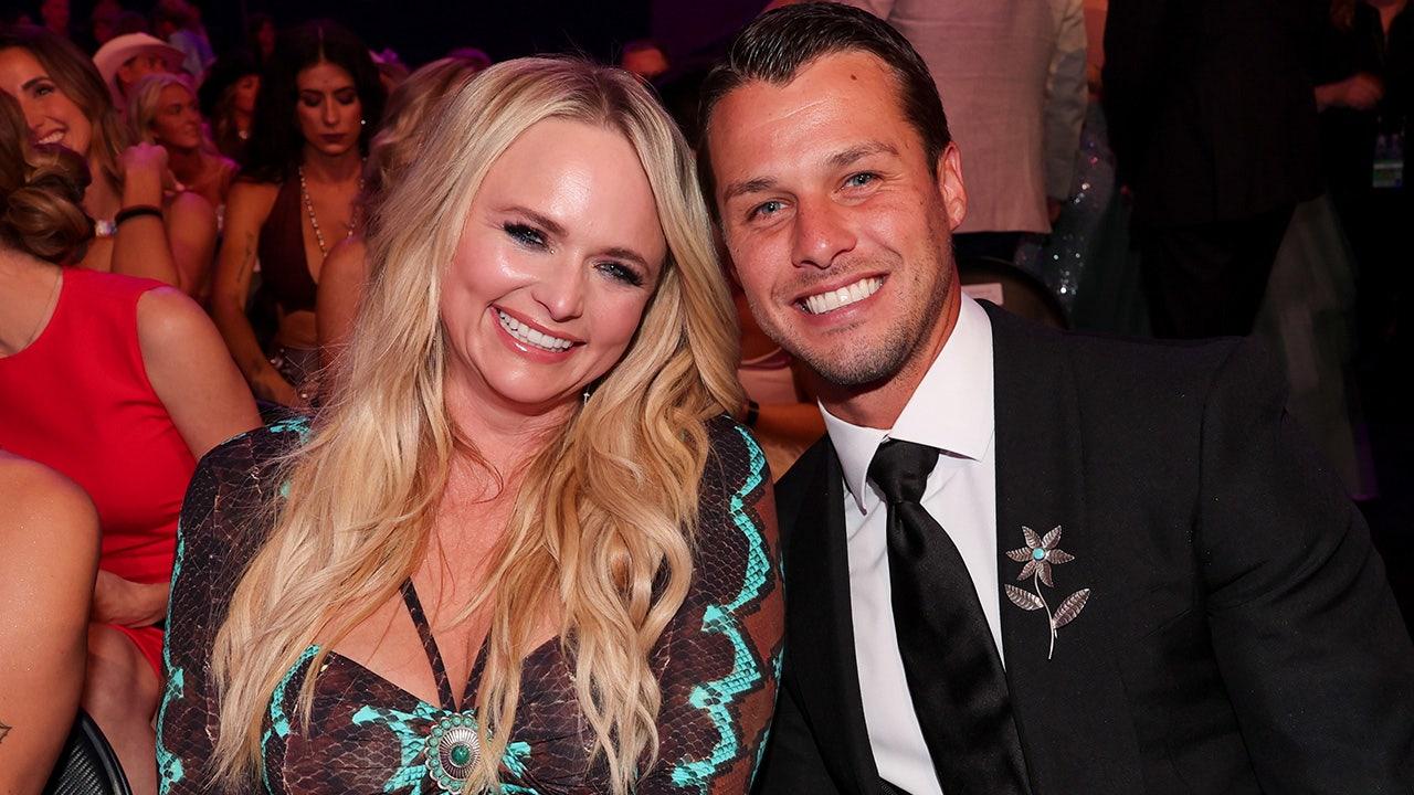 Miranda Lambert Shares Love Story on Podcast