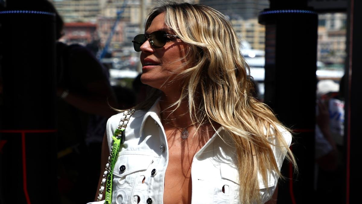 Heidi Klum's Topless Beach Anniversary in St. Barts