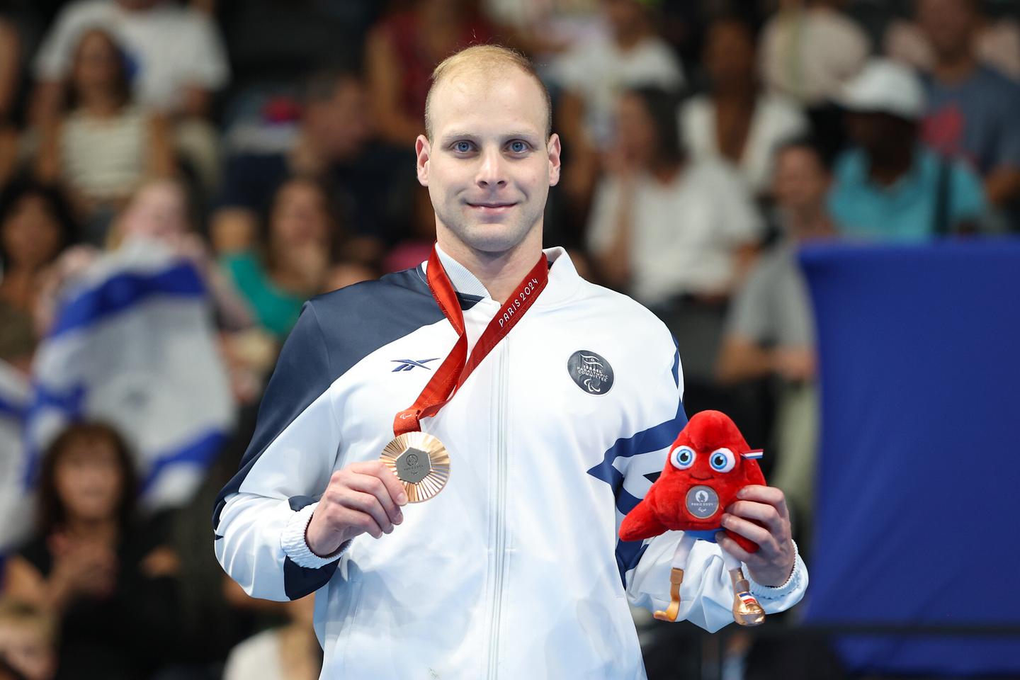 Rubina Francis and Mark Malyar Win Bronze