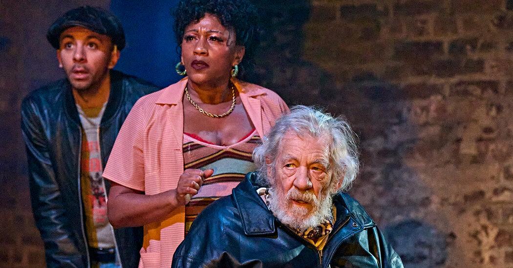 Sir Ian McKellen Hospitalized After Stage Fall; Understudy to Step In for Remaining London Shows