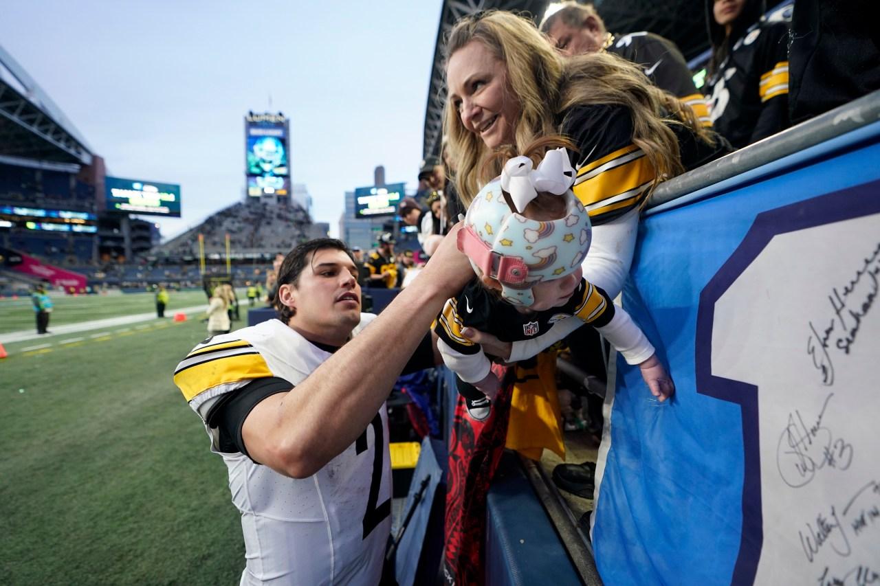 Steelers to Start Mason Rudolph at QB for Season Finale