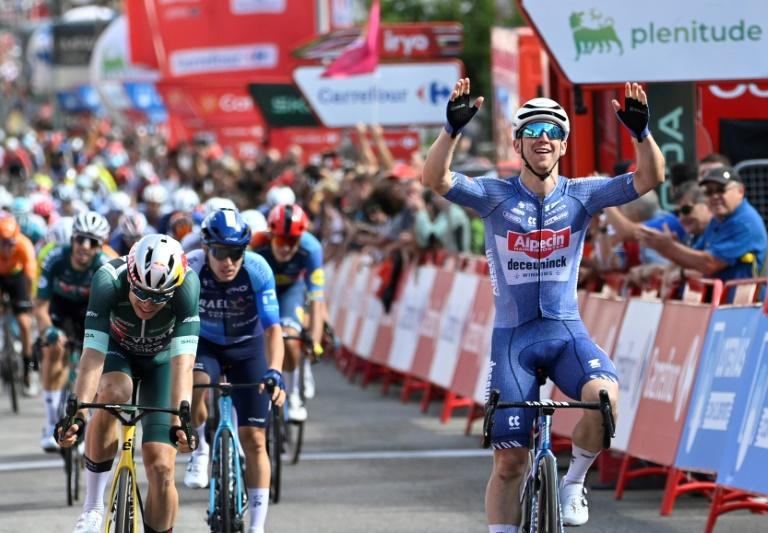 Kaden Groves Wins Stage 14 of Vuelta