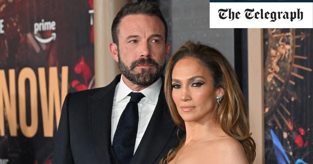 Jennifer Lopez Files for Divorce from Ben Affleck